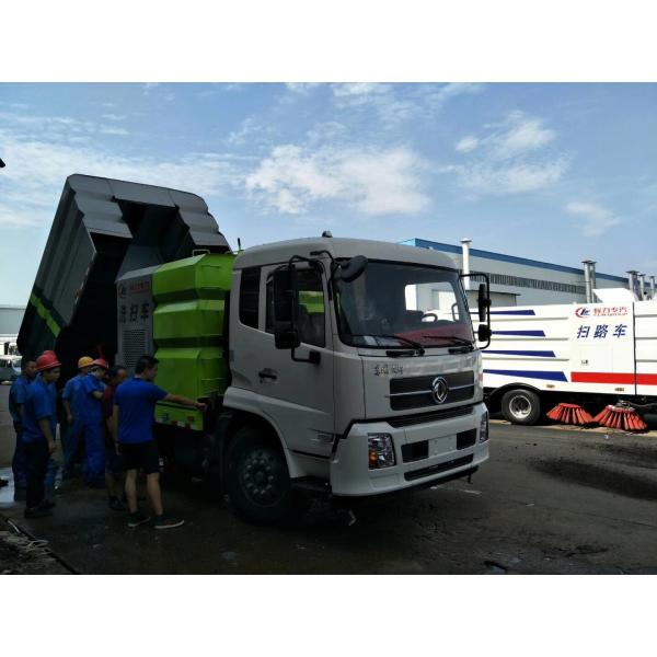 тележка дороги вакуума 12T Dongfeng очищая с отделенными шлангами всасывания