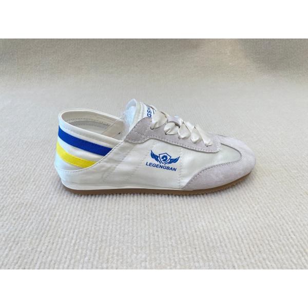 Women flat satin sneakers with lace-up and breathable with lace shoelace in summer