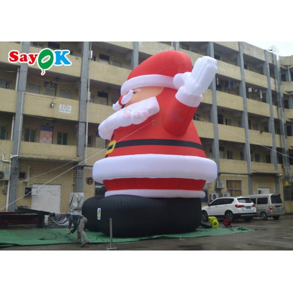 Большой раздувной Санта-Клаус взрывает украшение Xmas для активного отдыха