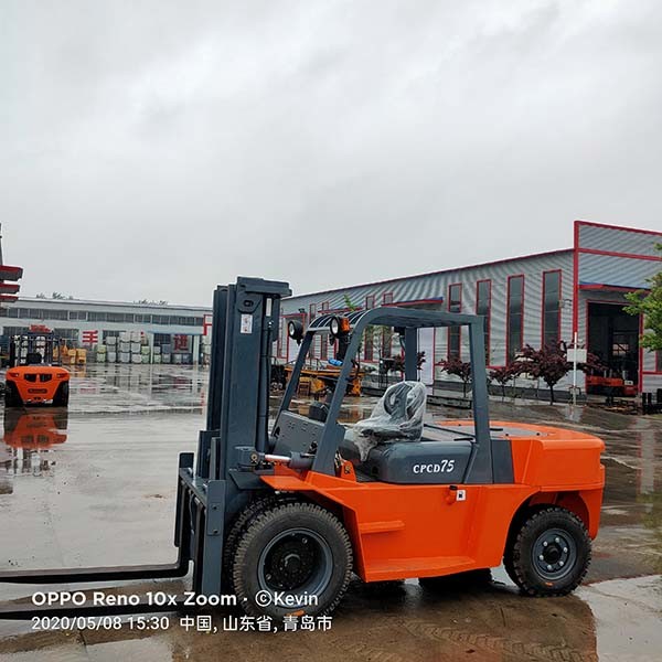7500kg-8000kg Diesel Forklift Truck Chinese Diesel Engine Forklift