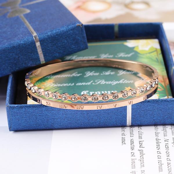 Stainless steel Roman alphabet bracelet female diamond fashion titanium steel buckle couple jewelry accessories