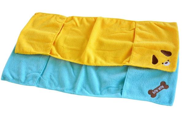 A toalha amarela do animal de estimação de Microfiber com osso borda