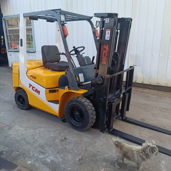 Used TCM FD25 Forklift CE Certified 2.5 Ton Good Condition Powerful With Gearbox Motor Engine Bearing