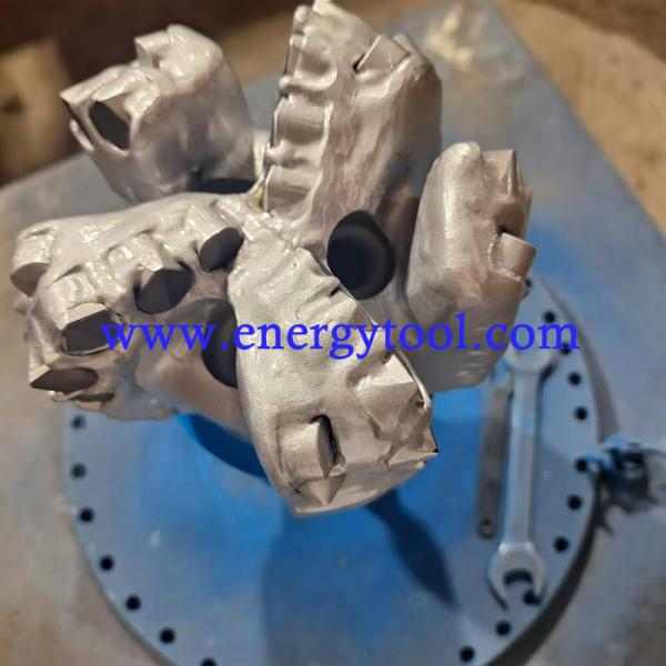 API Steel Body PDC Bit 6-1/2 дюймов бриллиантового бурового куска