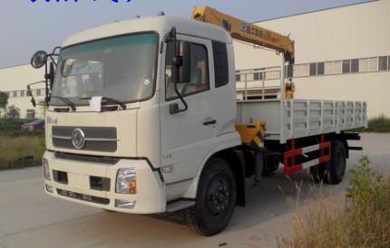 Dongfeng Truck-mounted Crane