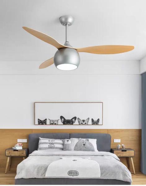 Fabrique de lampes de ventilateur de plafond à LED - Ventilateur de plafond à lame en bois massif gris 52 pouces Ventilateurs de plafond à moteur à courant continu avec lampes LED