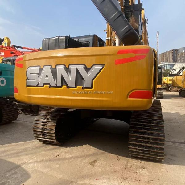 Sany Sy 215 Excavator 20Ton de seconde main SANY 205 215 235 Excavators moyens Année 2023