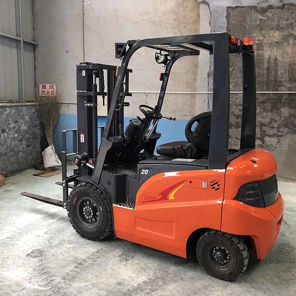 2000kgs CPD20 Electric Fork Lifts 2 Stage Mast Lead Acid Battery Forklift