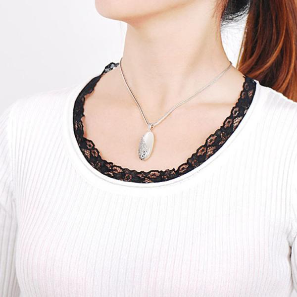 Retro Thai 925 Silver Red Agate Pendant with Marcasite and 18 Inches Chain (N11065WHITE)