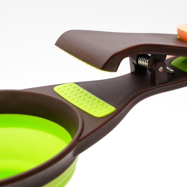 Складывая ложка еды шара любимца силикона складывая может закрепить ложку собачьей еды измеряя чашки шара воды сумки зерна