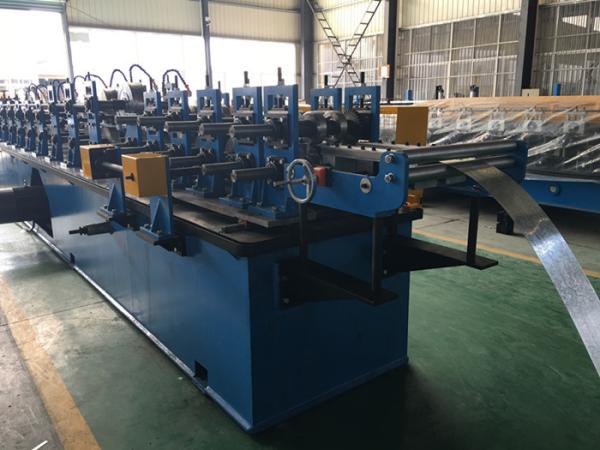 rolo do Purlin da ômega de 14 estações que forma o sistema do corte da trilha da máquina
