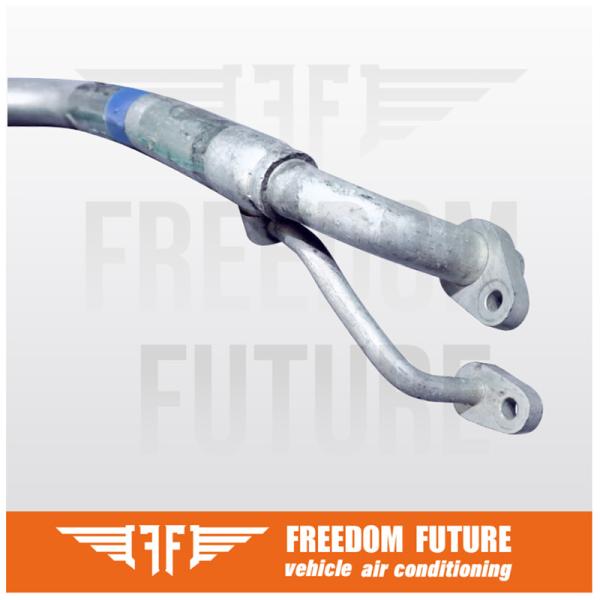 5Q1816738B Convient pour Volkswagen 15-20 Tuyau de climatisation Audi S3 2.0L Aluminium