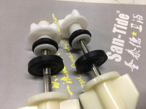 Professional Split Type Toilet Mounting Hardware , Anti Corrosion Toilet Cistern Bolts