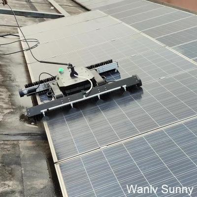 Robot de manutenção de painéis solares Serviço online 24 horas e estilo Crawler para limpeza