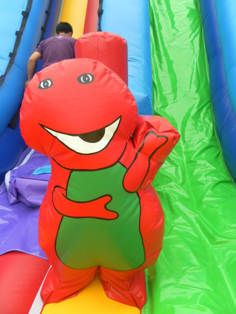 Factory Custom Outdoor rainbow Inflatable Amusement Park/inflatable Water Slide/slip n Slide for Party Rentals