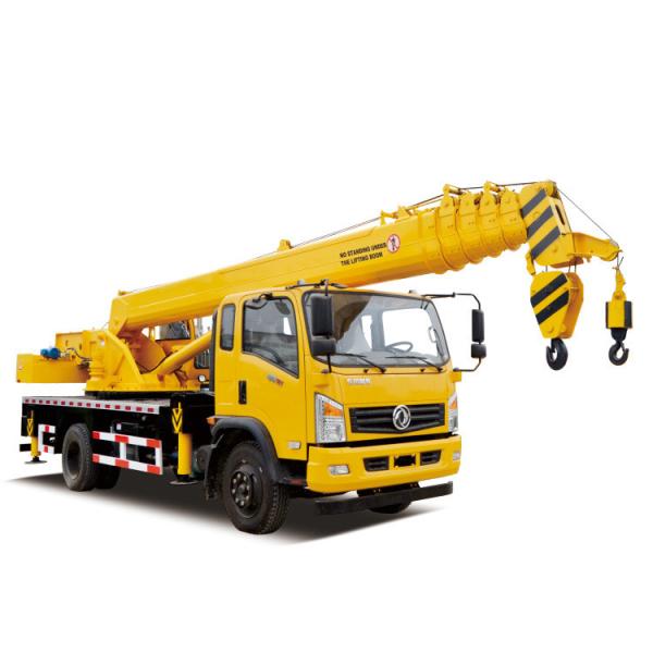 6 Ton Telescopic Boom Mobile Crane With Construction Lifting And Vertical Outriggers