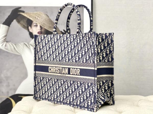 Dior Oblique Embroidery Canvas Navy Blue Branded Shoulder Bag Christian Book Large