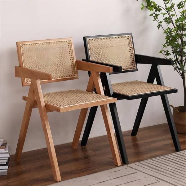 Color natural Moderno de madera maciza de ratán silla de comedor con diseño moderno