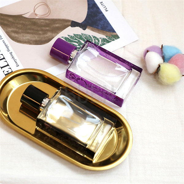 Bouteille de parfum en verre d'emballage cosmétique avec baïonnette Climp13mm de couverture en plastique de couleur