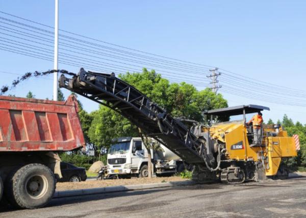 XCMG Cold Vertical Milling Machine for Main Asphalt Concrete Road Maintenance