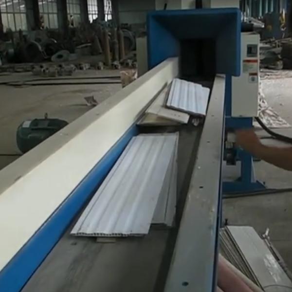 3860*1000*1450mm 16.5kw 3t/H Waste Shredder Machine