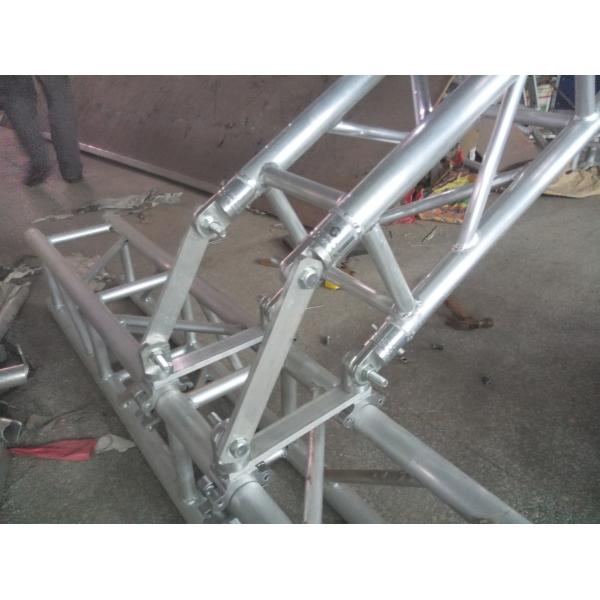 Capacité de chargement forte de botte en aluminium d'étape de connexion de broche de voûte de longueur du noir 300*300*12m