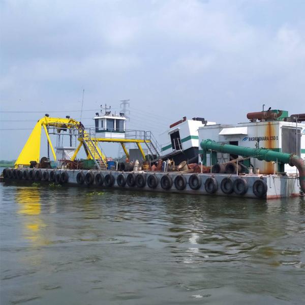 Discharge Distance 2000m 45&deg; Power 1233kw Sand Dredger with Siemens PLC System