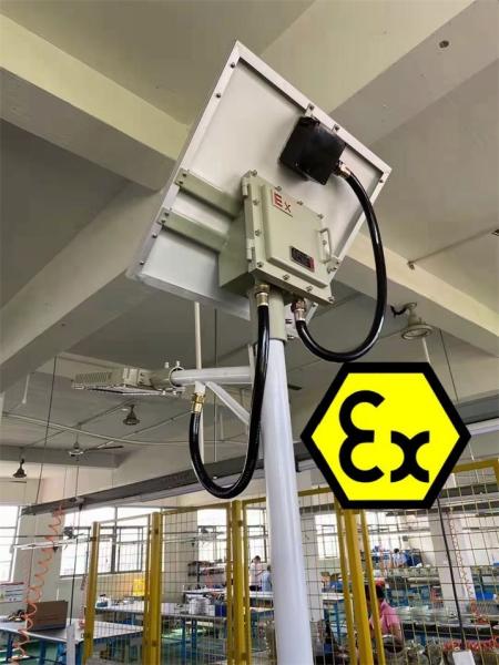 L'éclairage solaire LED résistant à l'explosion WF2 IP66 résistant au sur courant avec tension CCT personnalisable