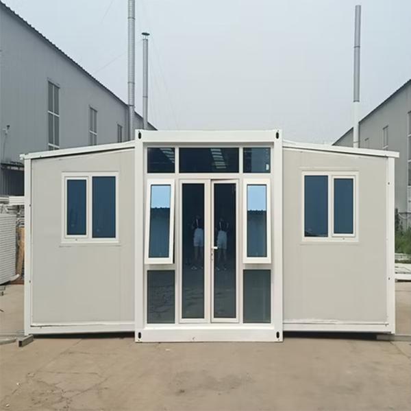 Maison de conteneurs en acier plat de 20 pieds 40 pieds Maison de conteneurs modulaires préfabriqués pour les petits espaces