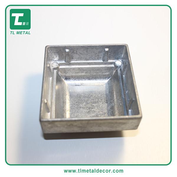 Manufacture 2 inch 2.5  press fit  Aluminum flat  Cap fence post cap