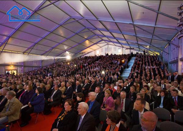 Festa de Casamento ao Ar Livre Tenda Grande Branca E Impermeável
