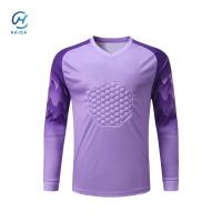 Conquérir le terrain avec style avec nos gilets de combat de football haut de gamme à manches longues conçus pour une durabilité, un confort et des performances optimaux à chaque séance d'entraînement