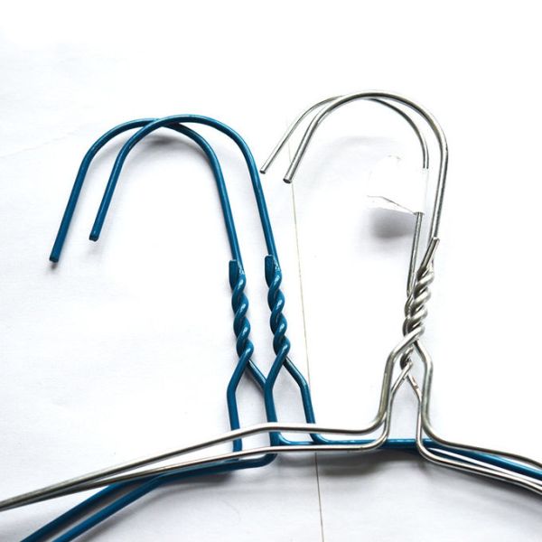 Galvanized Wire Hangers 20.5cm Height Space Saving Durable Heavy Duty Metal Clothes Hangers Suitable for Industrial