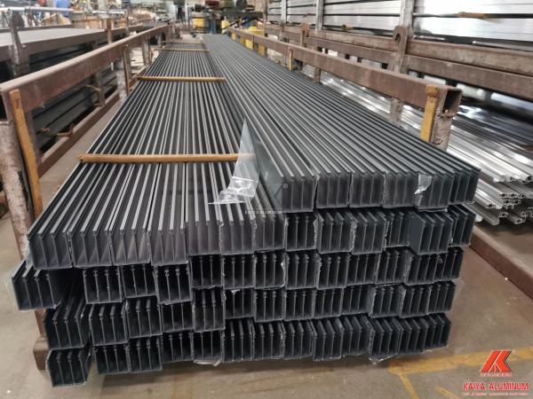 Building Material  Extruded Aluminum Profiles For Doors Windows