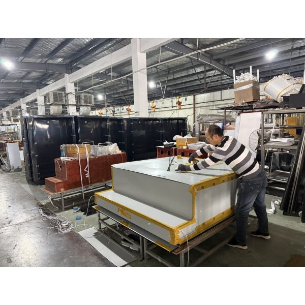 Refrigerator making machines and molds