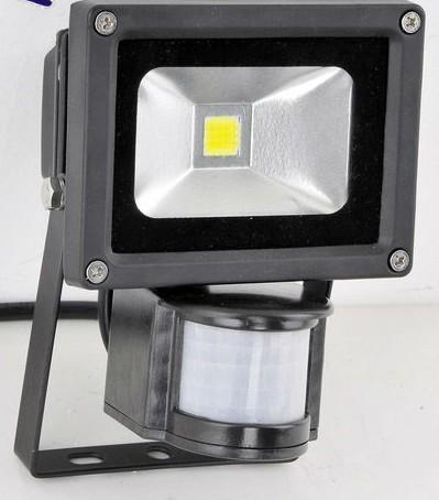 2014 hot selling IP65 waterproof outdoor led floodlight 10W with sensor