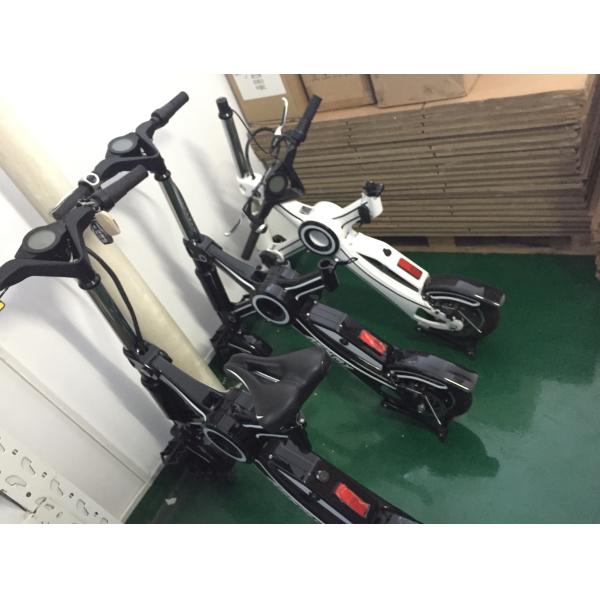 Max Range 40KM E Bike Folding Mini Electric Bike With 36V Voltage 8.5AH Lithium Battery