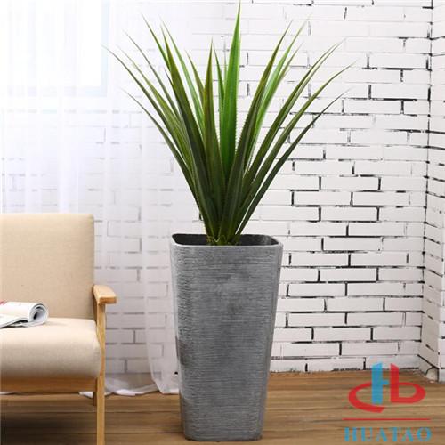 Silk / Plastic Artificial Green Plants Musa Basjoo Plant Pot For Hotel And Plaza