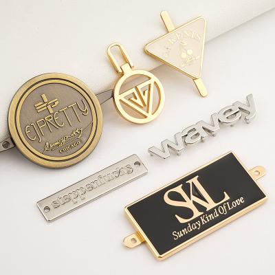 Eco Friendly Custom Triangles Gold Metal Logo Hanging Tag For Sewing Metal Label Plate