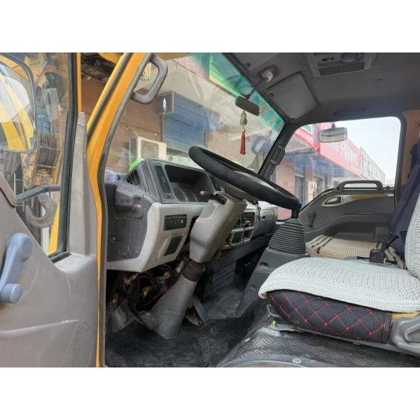 Liugong Second Hand Truck Mounted Cranes 8 Ton Mobile Crane 2012 QY8A used