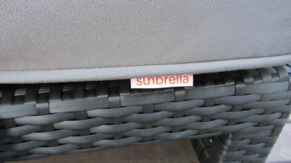 Luxury Grey Outdoor Rattan Daybed For Garden / Patio / Beach