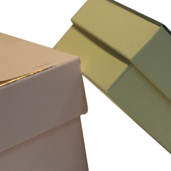 Квадратная крышка и основа коробки горячей фольги / УФ / лакировка Финиш жесткие подарочные коробки с крышками