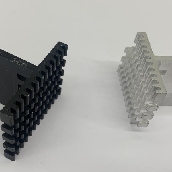 Anodized Custom Aluminum Heatsink Profile Extrusion Automotive Radiator For Car Amplifier