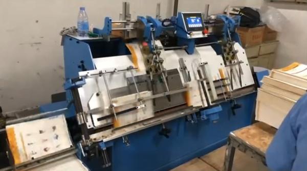 Automatic End Sheet Pasting Paper Inserting Machine With Double Sheets Missing Sheets Detection
