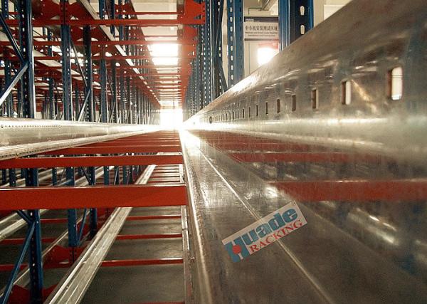 Q235 Q345 Steel Pallet Racks Radio Shuttle Racking Optimizing Space Networking Control