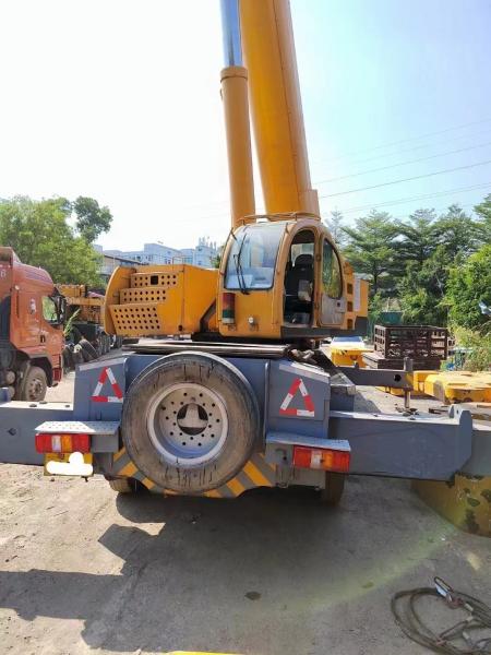 Folding 2019 Xc Mg Used 110ton Truck Crane Heavy Equipment Mobile Crane 15.5*3*3.89m