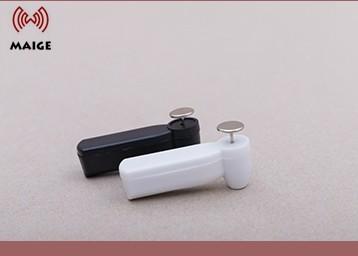 Anti Theft AM Hard Tags 50 * 19 * 12 Mm Wear Resistant For Garments
