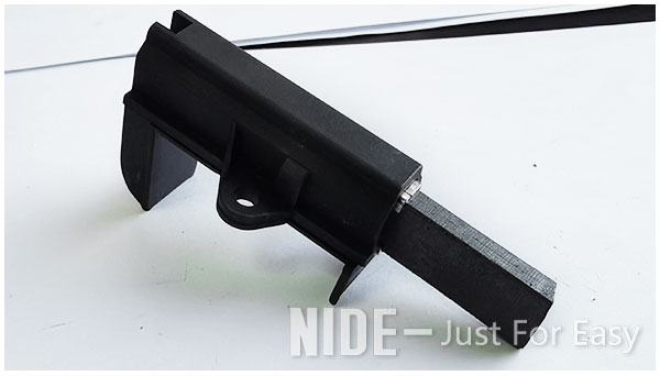 Подгонянные части электрического двигателя пылесоса 6.3*11*45mm запасные чистят держатель щеткой