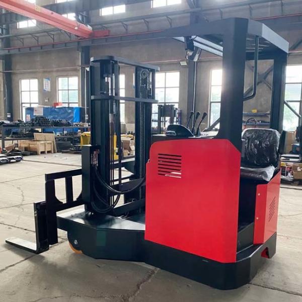 2500kg CQD25S-45 2.5T Multi Direction Seated Forklift Triplex Mast 6m