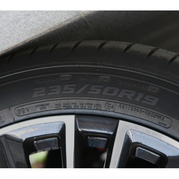 Места SUV версии 5 Chery TIGGO 8 PRO 2022 390T 254HP 4WD обширных